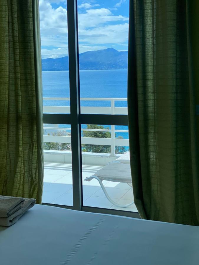 White Sea View Residence 2 Sarandë Esterno foto