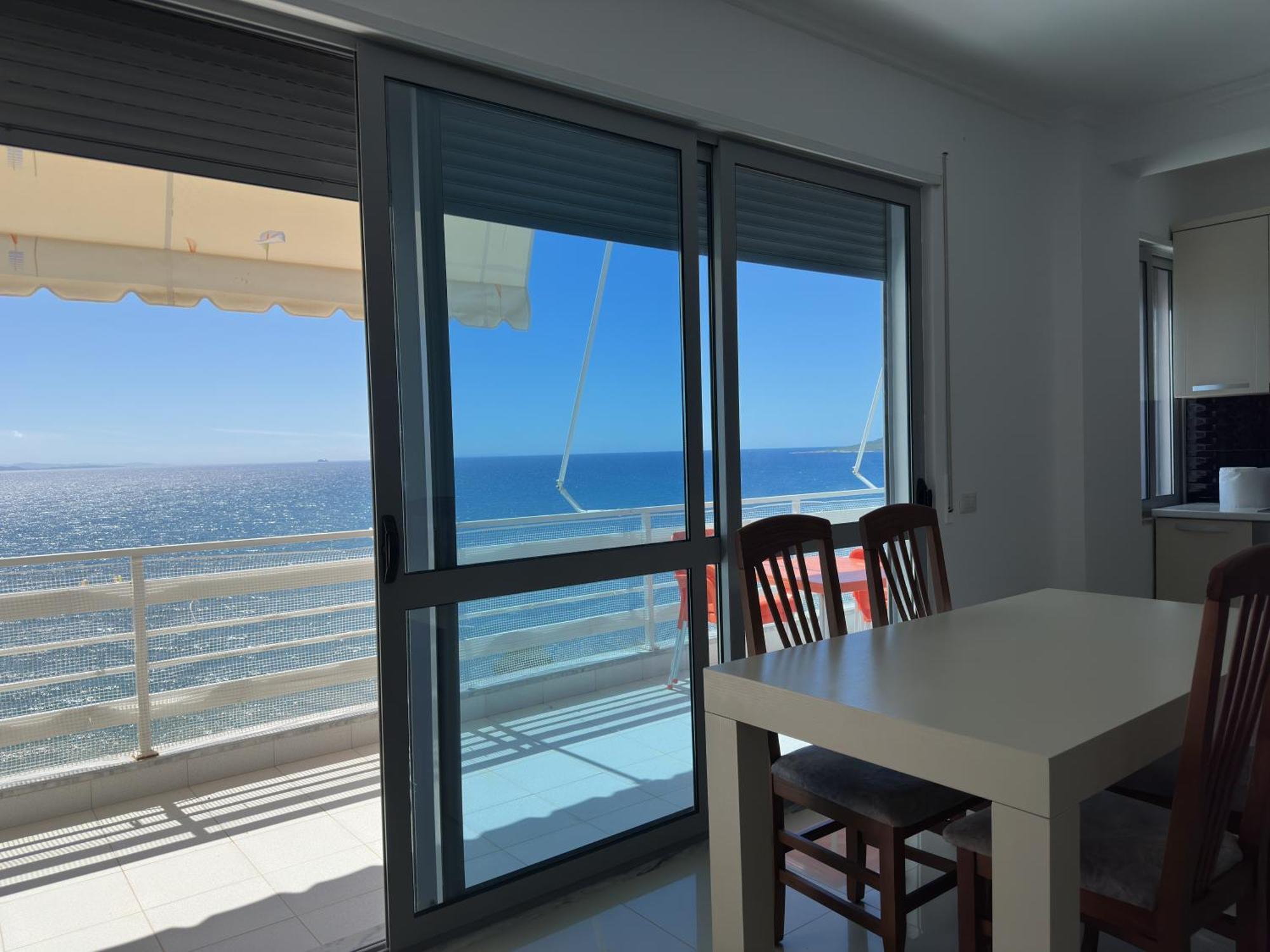 White Sea View Residence 2 Sarandë Esterno foto